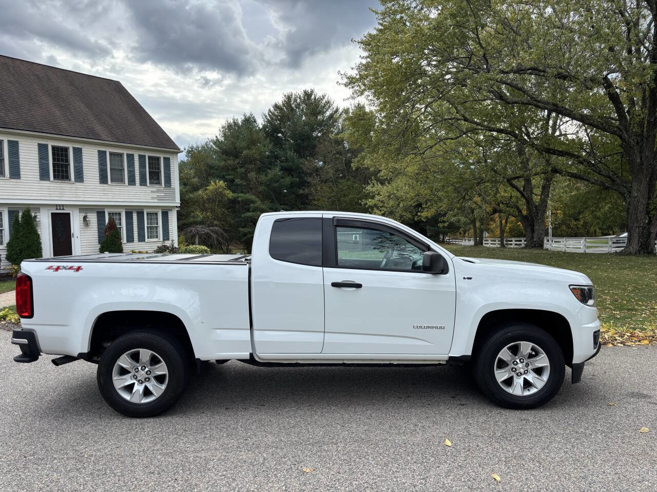 Used 2019 Chevrolet Colorado W/T w/ WT Convenience Package image 9