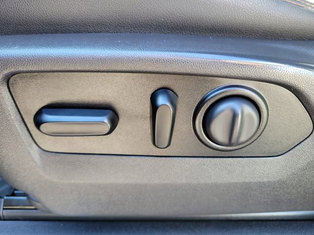 Certified 2021 GMC Sierra 1500 AT4 w/ AT4 Premium Package image 21