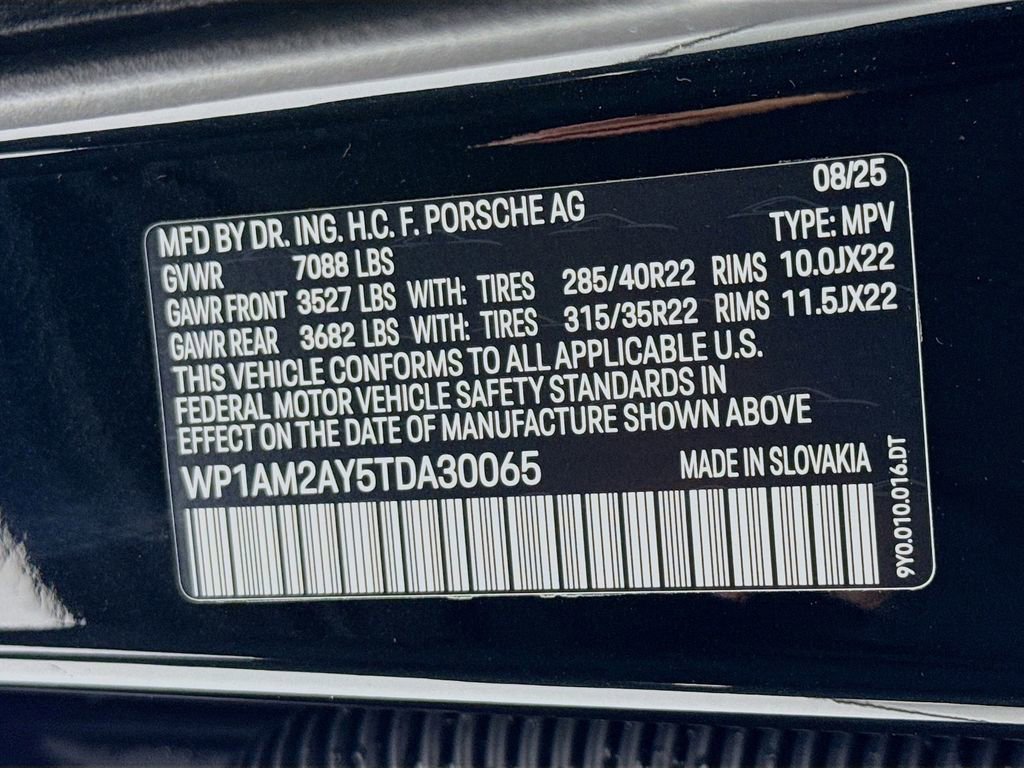 Certified 2026 Porsche Cayenne Turbo AWD/4WD image 34