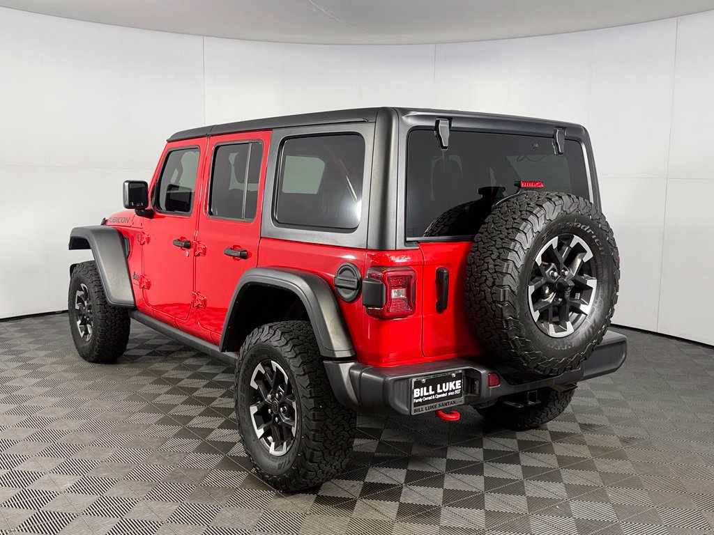 Used 2025 Jeep Wrangler Unlimited Rubicon w/ Convenience Group AWD/4WD image 9