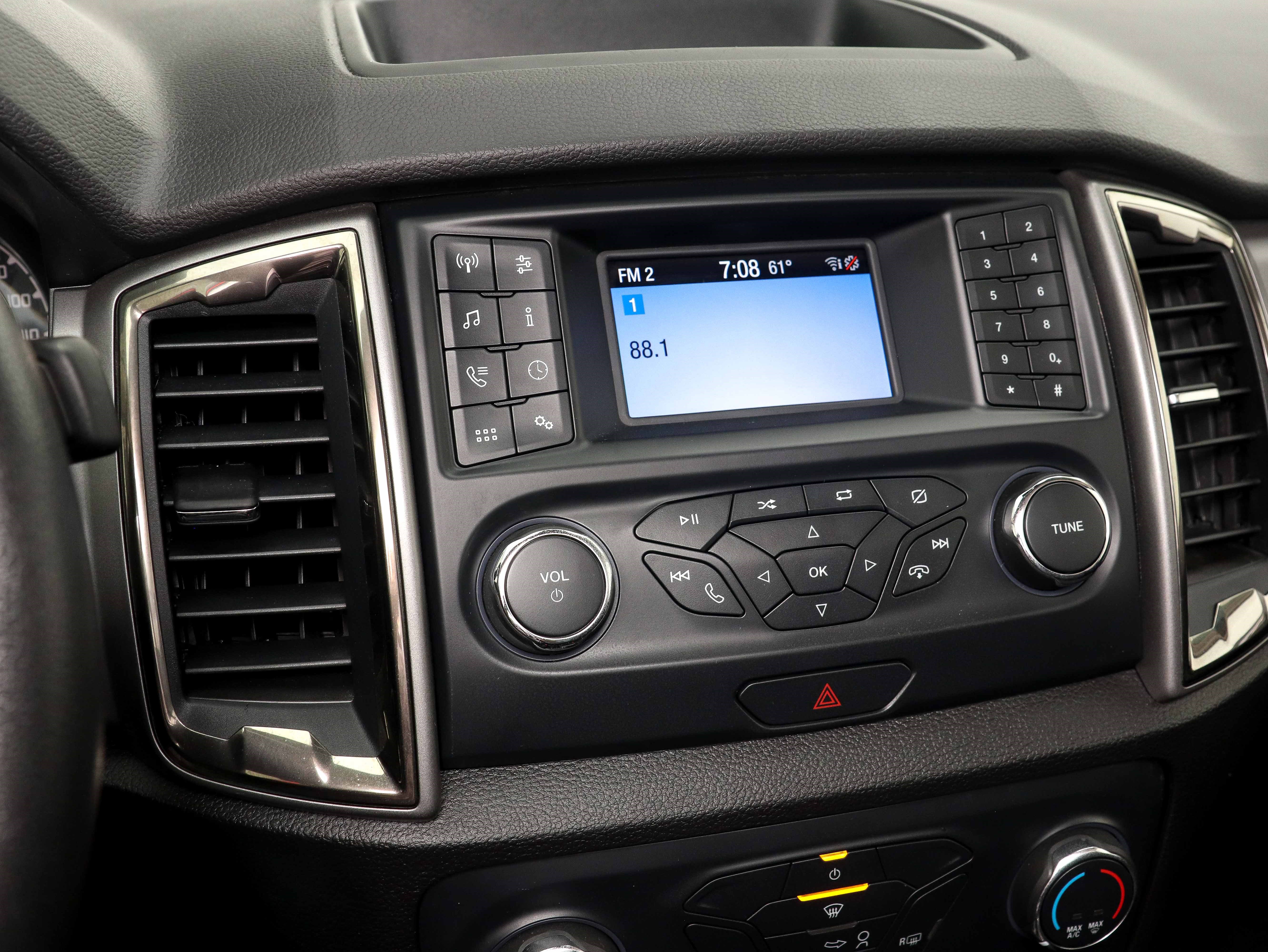 Used 2019 Ford Ranger XLT w/ Trailer Tow Package image 25