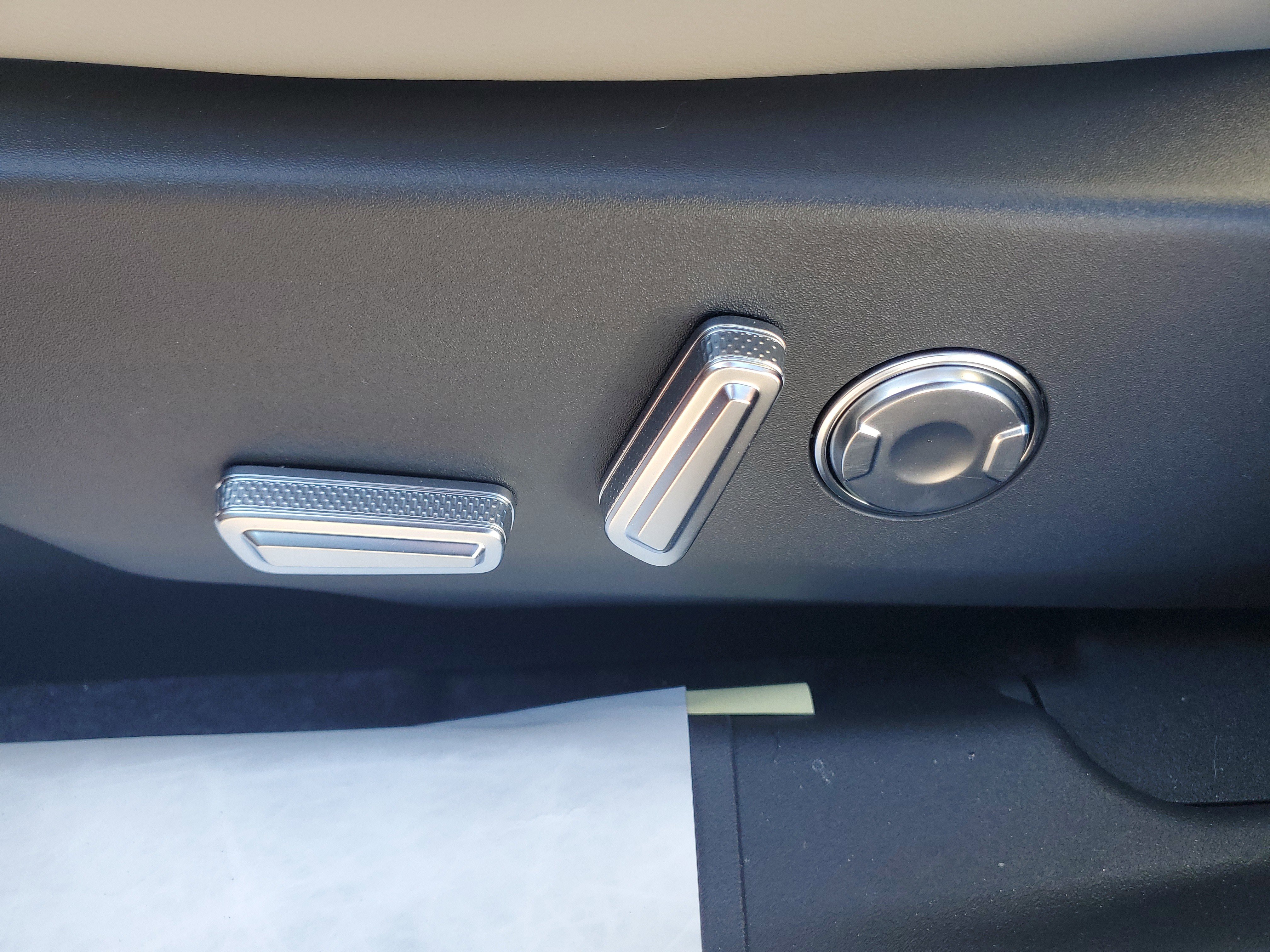 New 2026 Lincoln Nautilus Reserve w/ Jet Appearance Package image 12