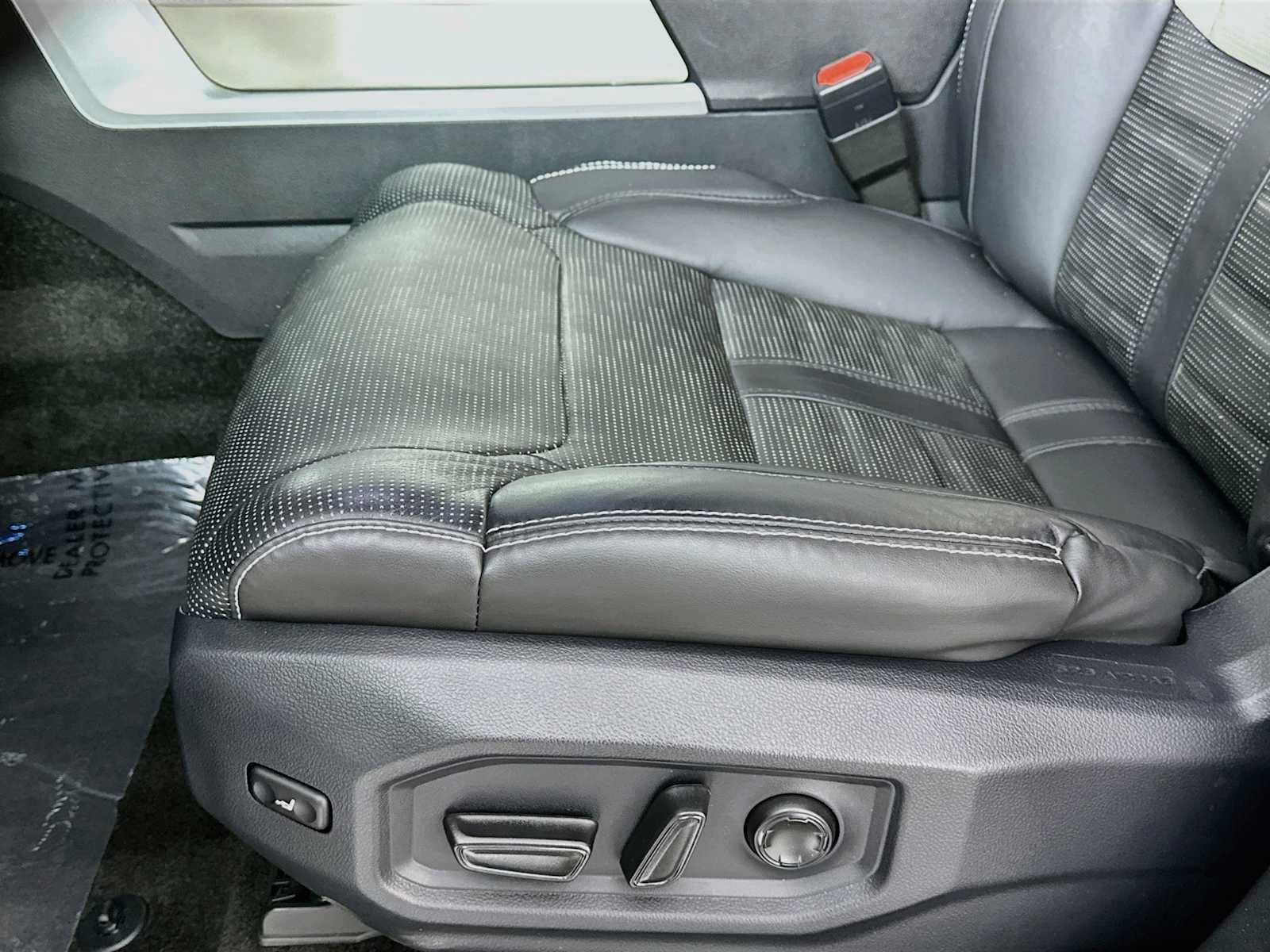 Used 2024 Toyota Sequoia Capstone AWD/4WD image 12