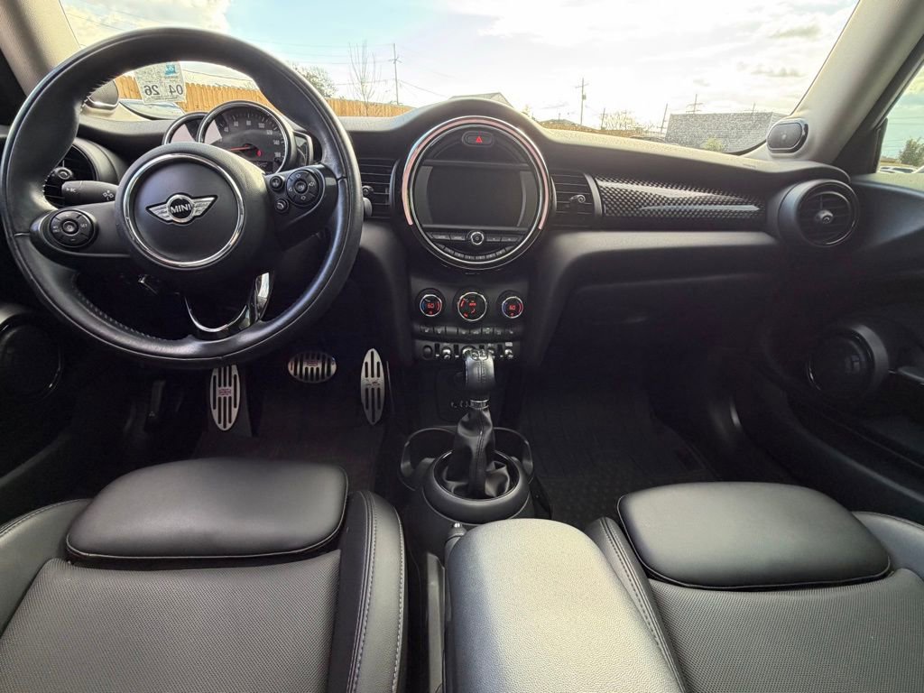 Used 2018 MINI Cooper S image 10