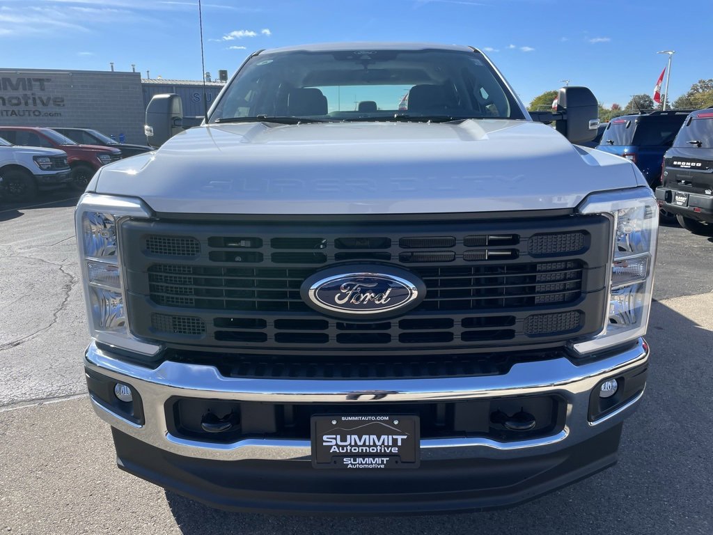 New 2026 Ford F250 XL w/ XL Chrome Package image 27