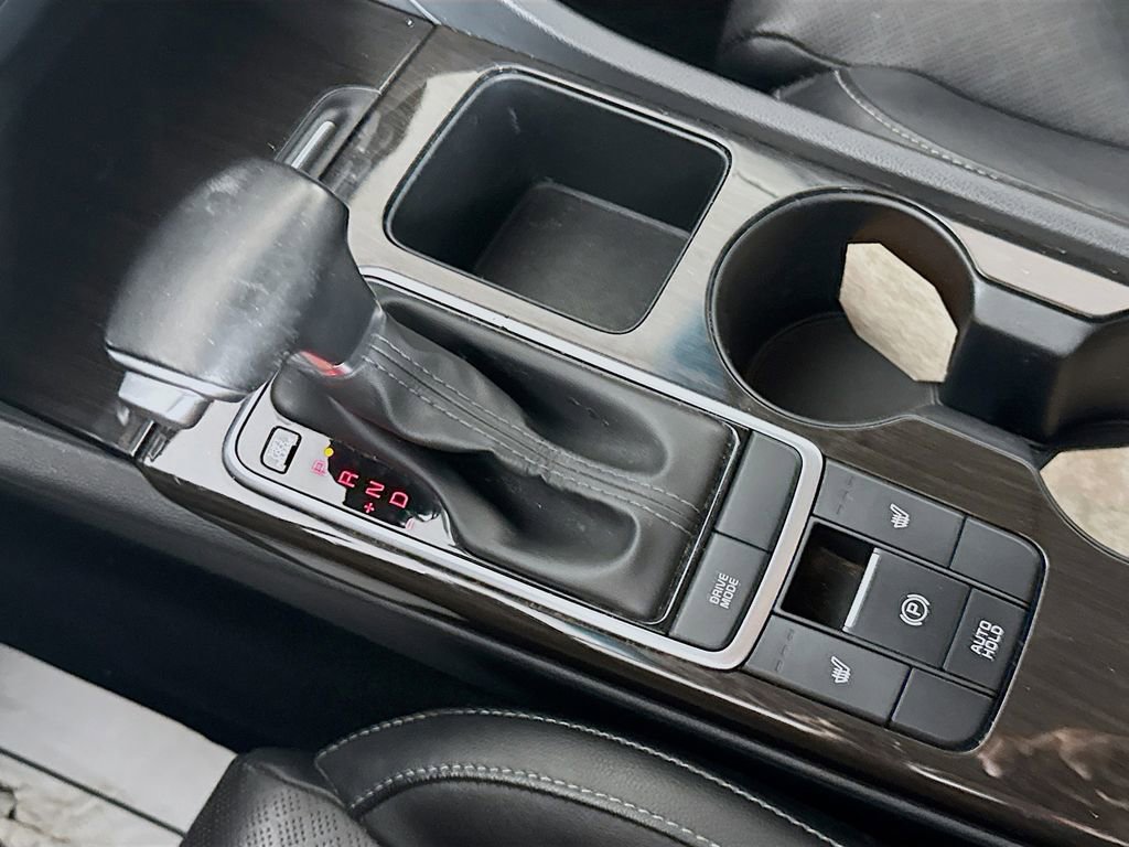 Used 2020 Kia Optima EX image 19