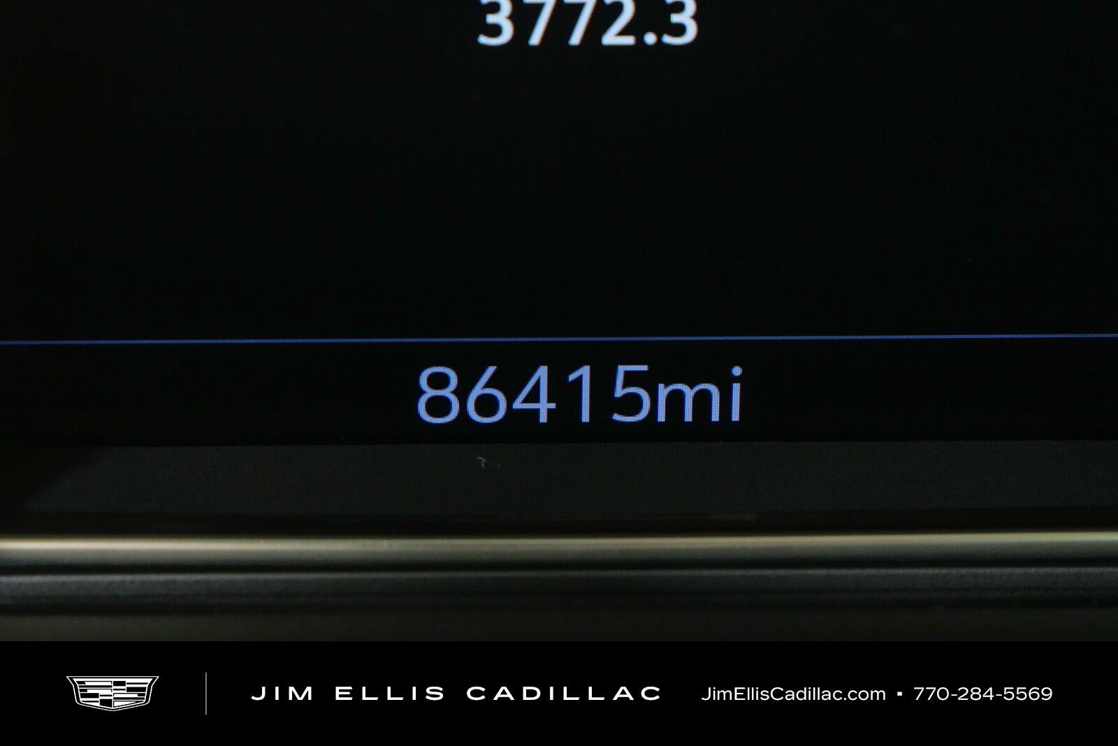 Used 2021 GMC Yukon XL Denali w/ Denali Premium Package RWD image 9