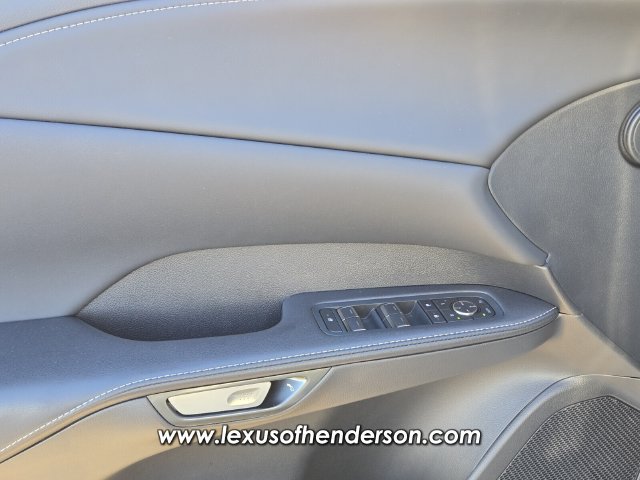 Used 2025 Lexus RX 350 FWD w/ Accessory Package image 22