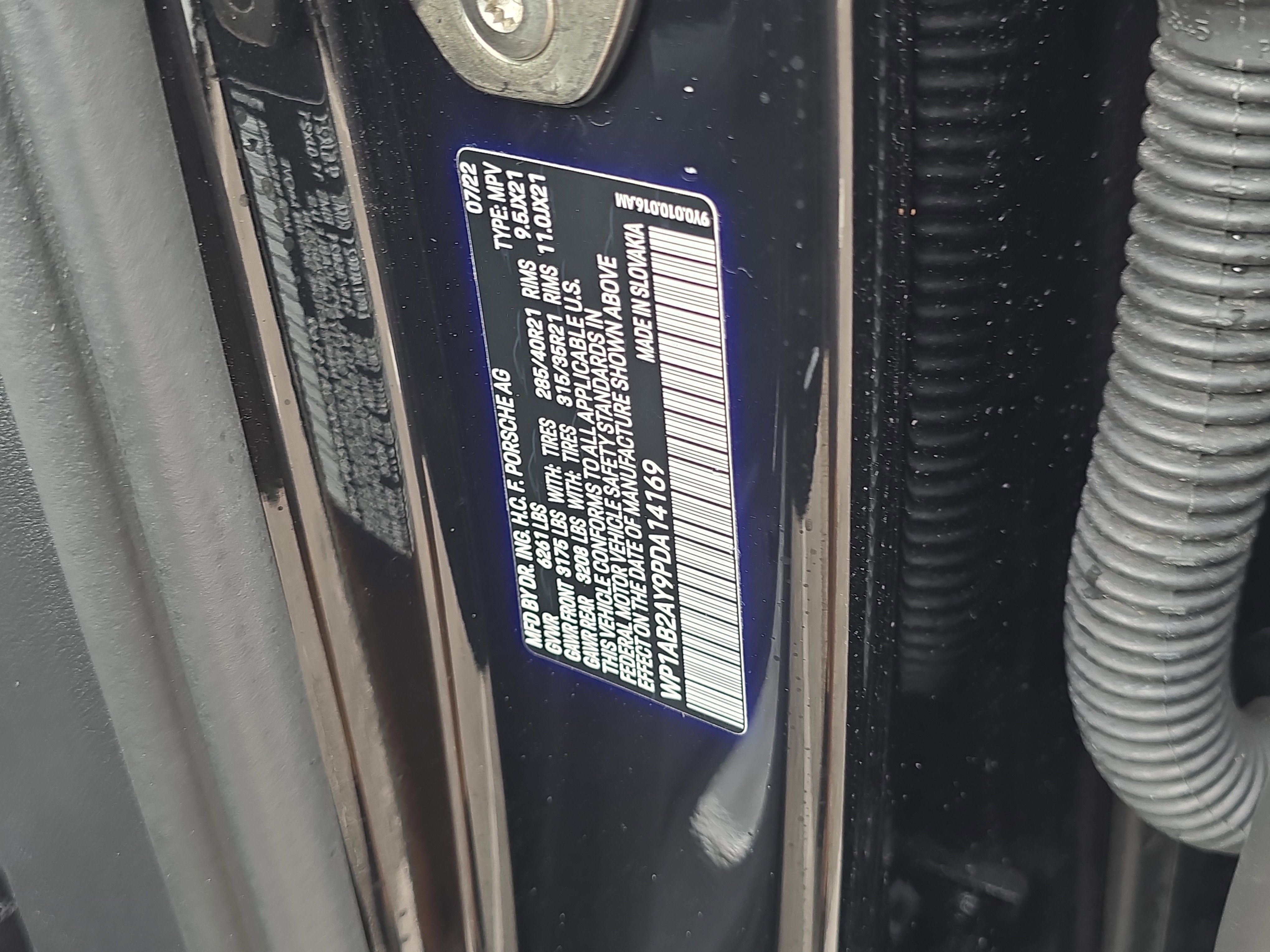 Used 2023 Porsche Cayenne S Platinum image 35