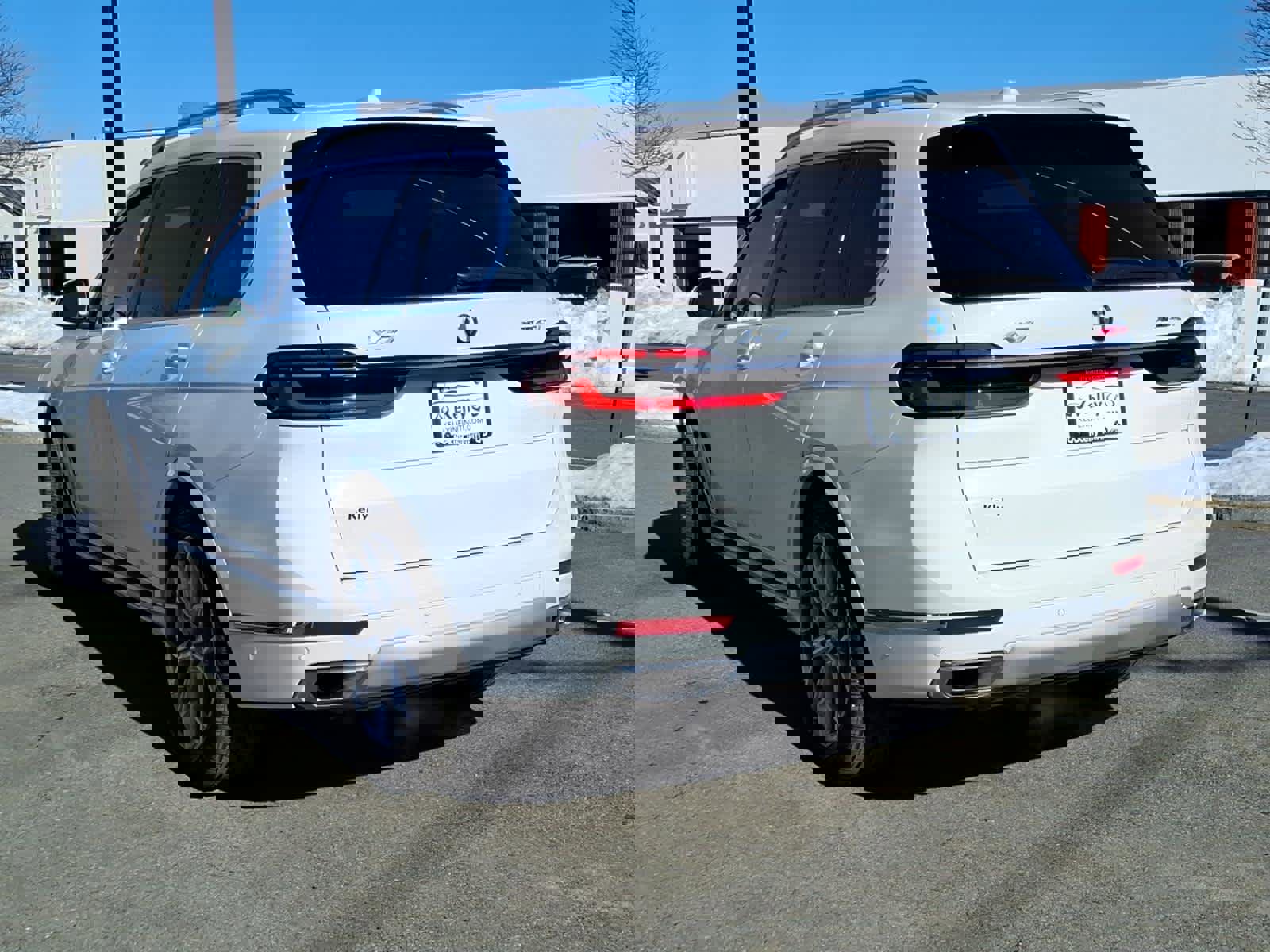 Used 2025 BMW X7 xDrive40i image 8