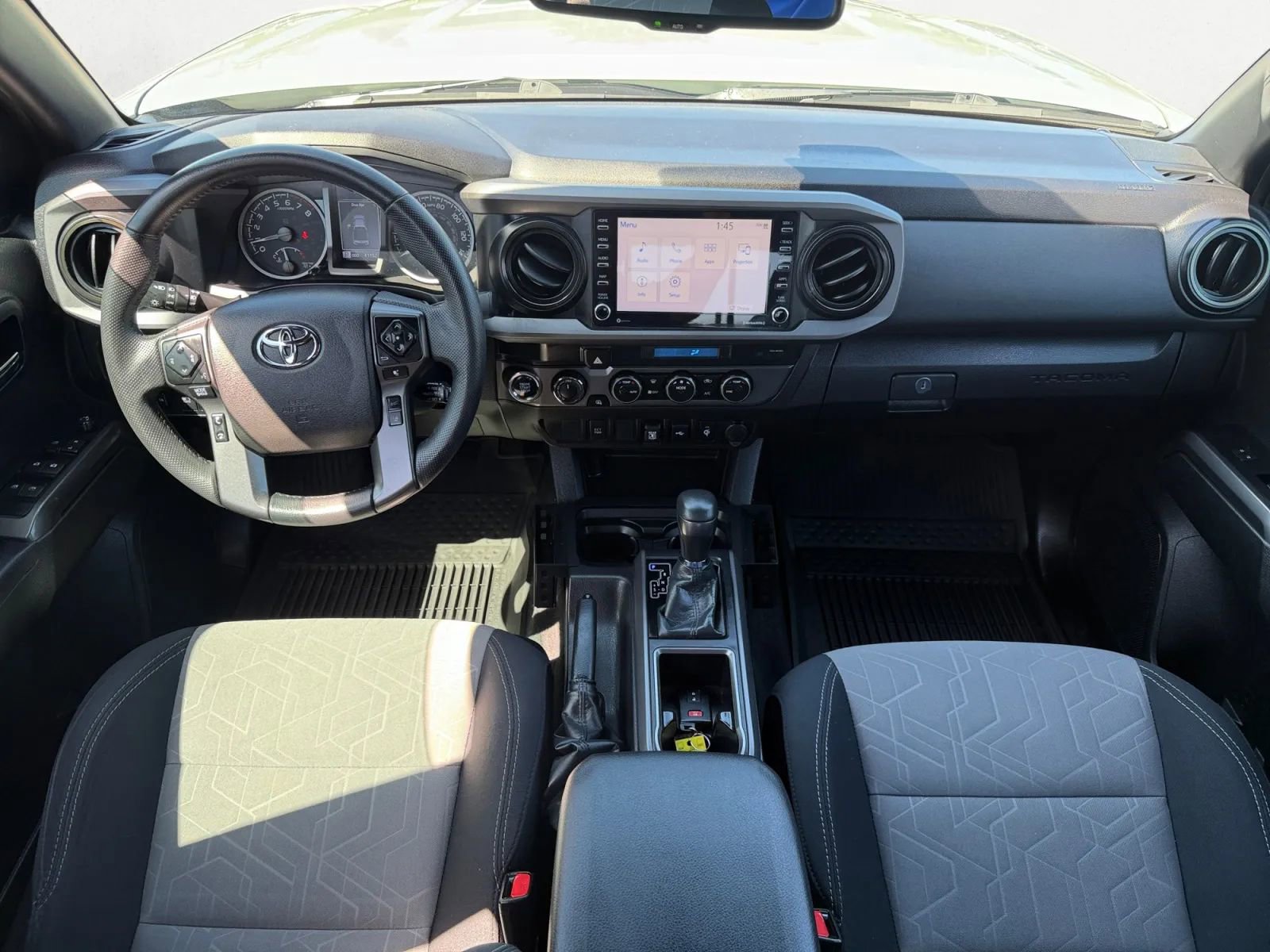 Used 2023 Toyota Tacoma TRD Off-Road AWD/4WD image 12
