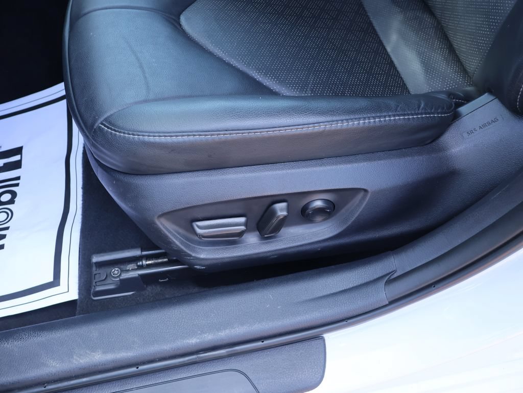 Used 2024 Toyota Camry XSE FWD image 16