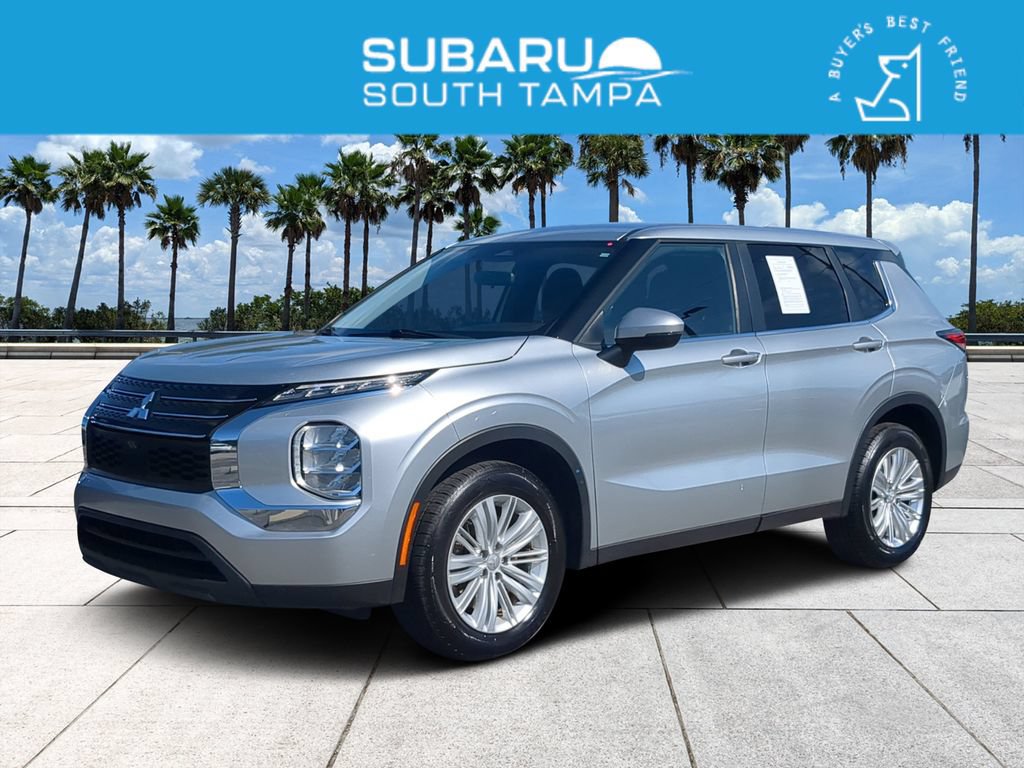 Used 2024 Mitsubishi Outlander ES