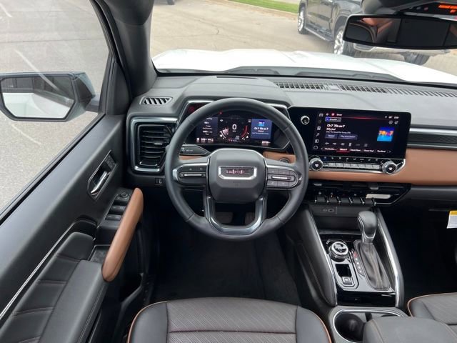 Used 2024 GMC Canyon AT4 w/ AT4 Premium Package AWD/4WD image 19