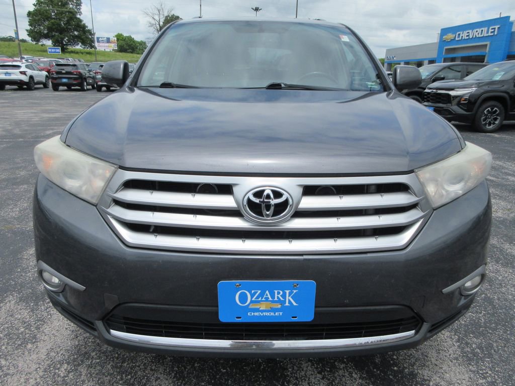 Used 2011 Toyota Highlander Limited w/ Tow Pkg AWD/4WD image 8