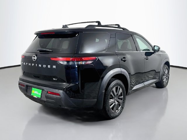 Used 2024 Nissan Pathfinder SV FWD image 10
