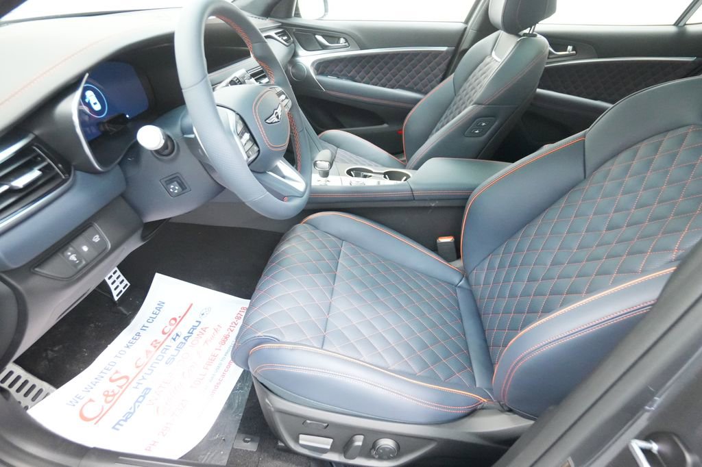 New 2026 Genesis G70 3.3T Prestige image 14