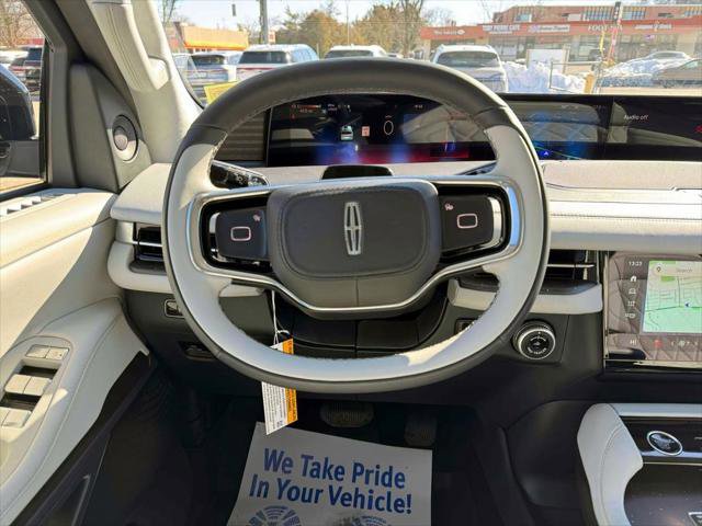 New 2026 Lincoln Navigator L Black Label AWD/4WD image 11