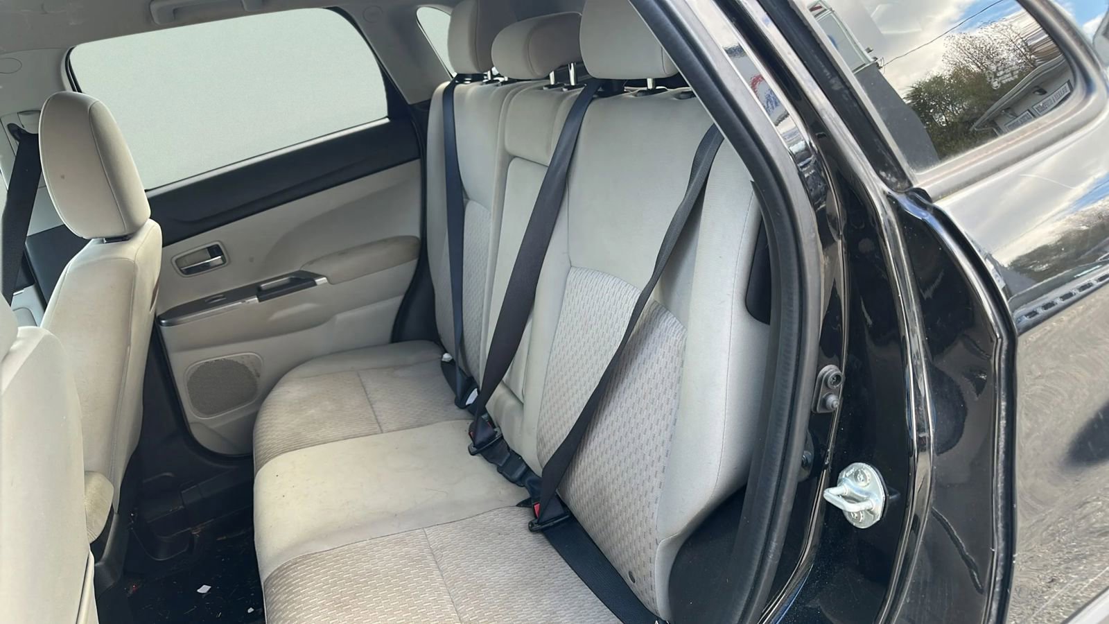 Used 2018 Mitsubishi Outlander Sport LE image 18