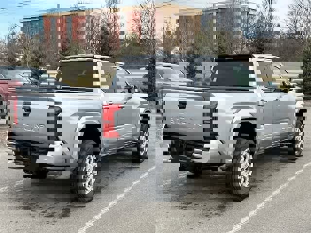 Used 2025 Toyota Tacoma SR5 image 22