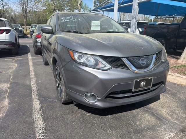 Used 2018 Nissan Rogue Sport SL w/ SL Premium Package image 3