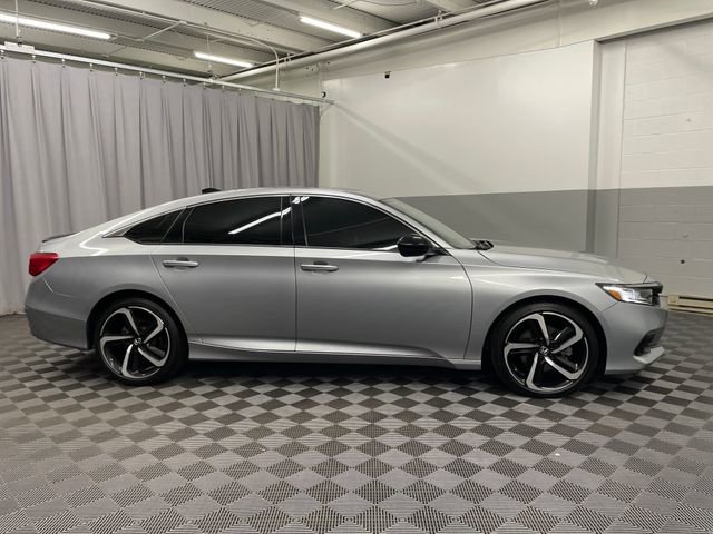 Used 2022 Honda Accord Sport image 3