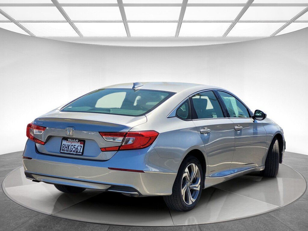 Certified 2018 Honda Accord EX-L image 3