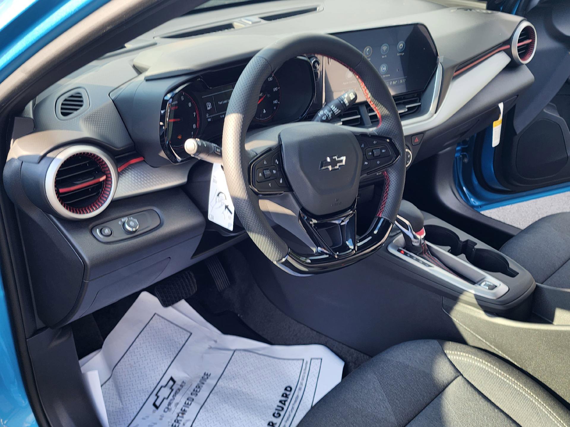 New 2025 Chevrolet Trax RS w/ Driver Confidence Package image 6