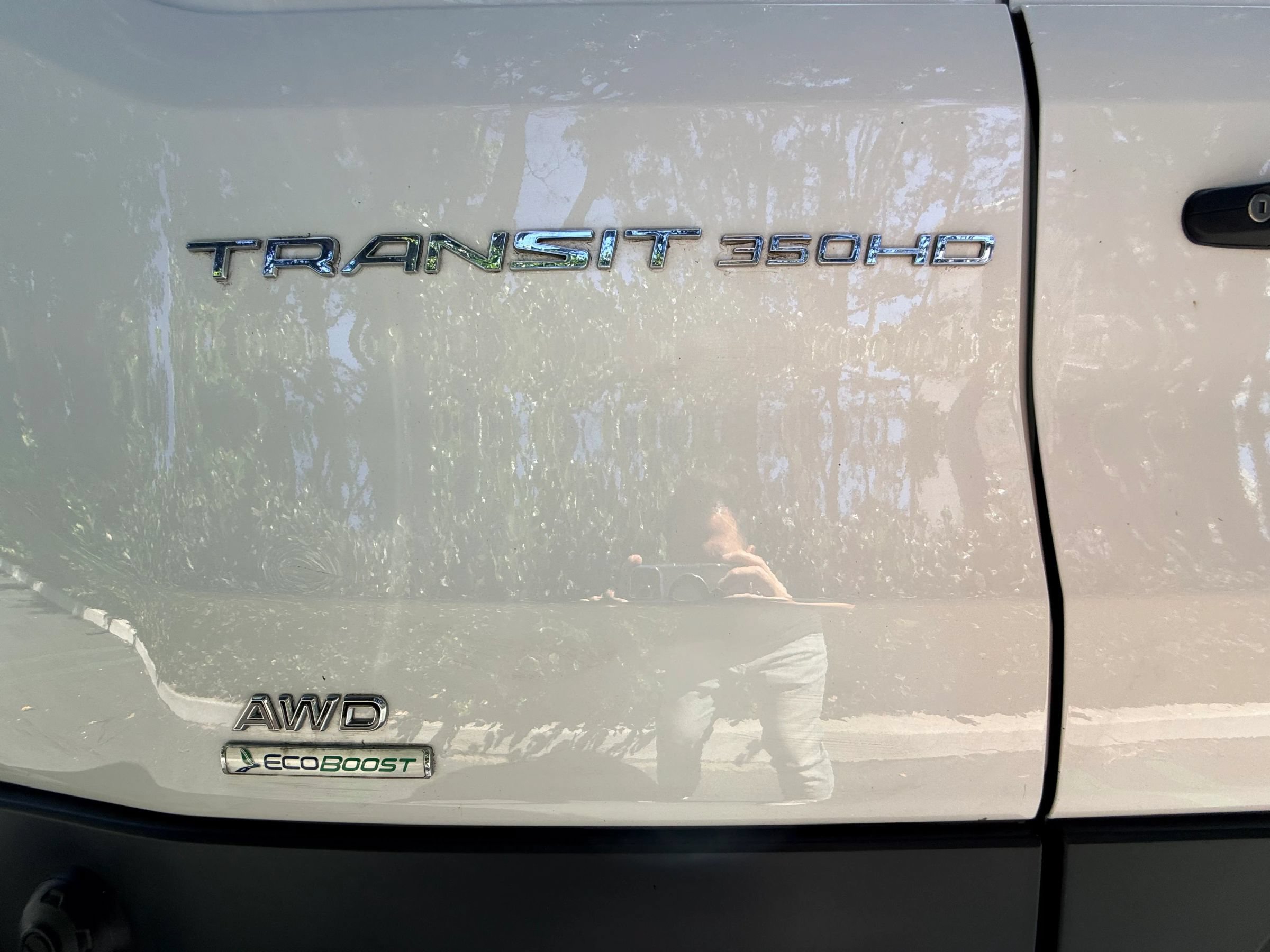 Used 2022 Ford Transit 350 148 High Roof Extended AWD w/ Load Area Protection Package image 4
