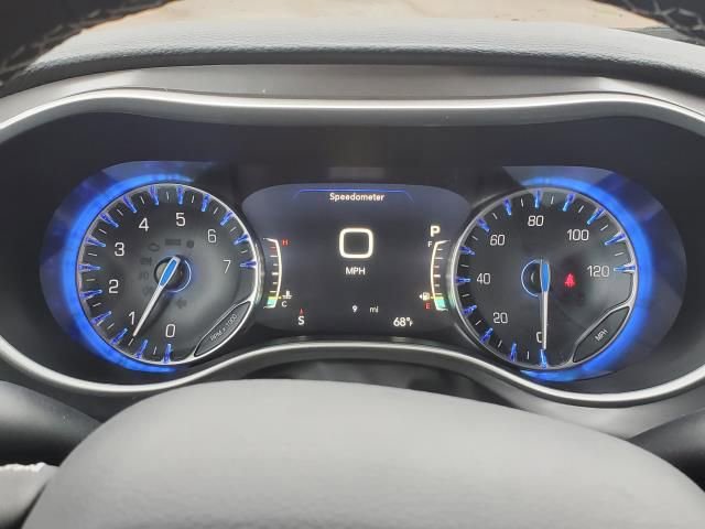 New 2026 Chrysler Pacifica Select image 11