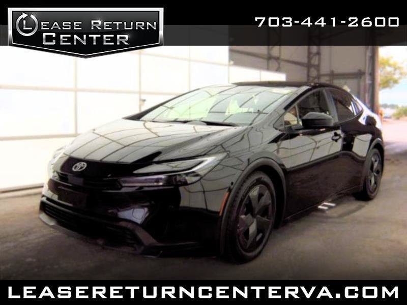 Used 2023 Toyota Prius LE FWD image 1