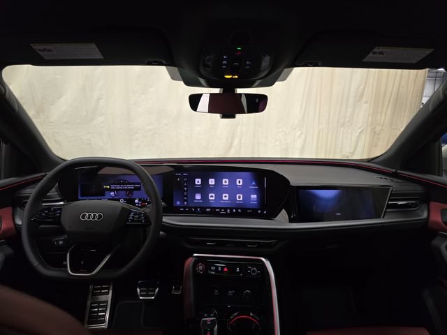 New 2026 Audi SQ5 Prestige AWD/4WD image 31