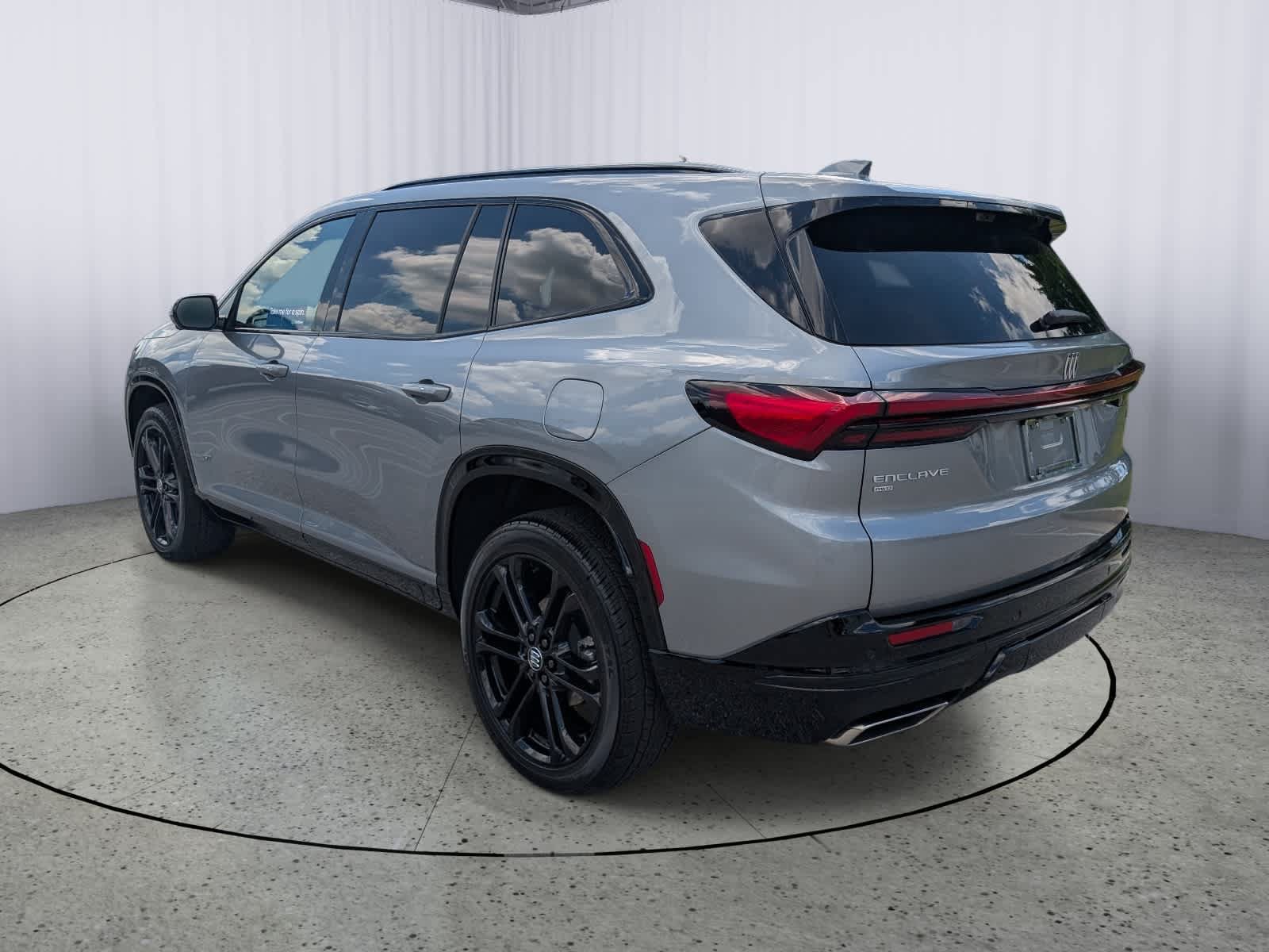 Certified 2026 Buick Enclave Sport Touring w/ Power Package AWD/4WD image 5