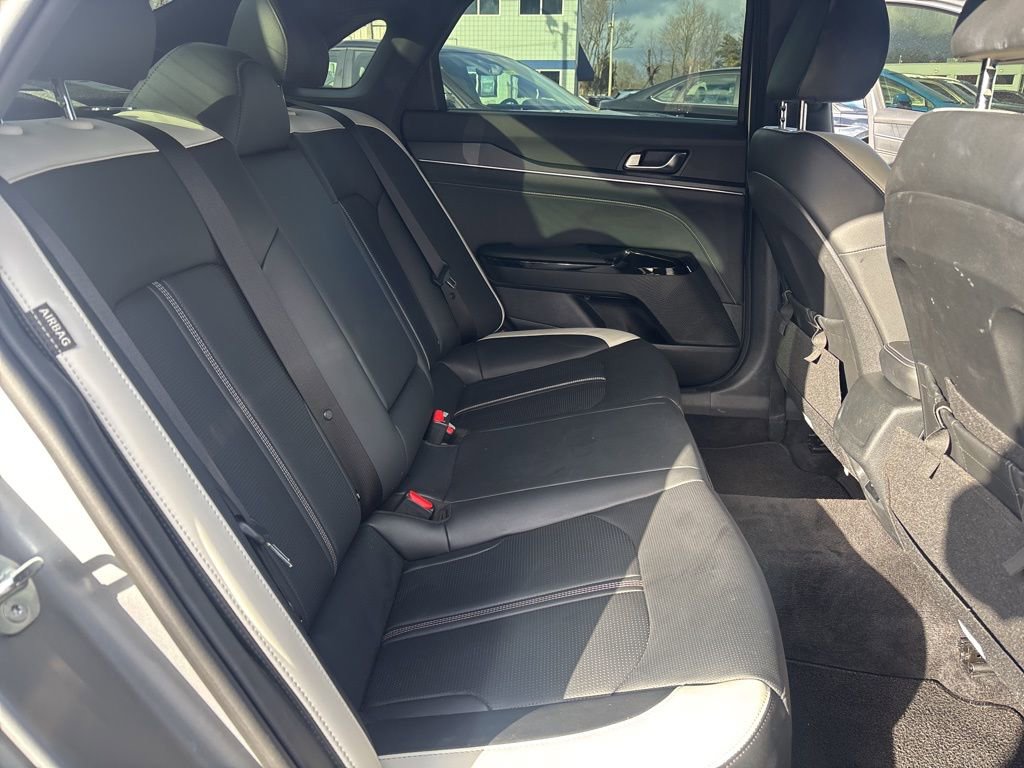 Used 2025 Kia K5 GT-Line image 28