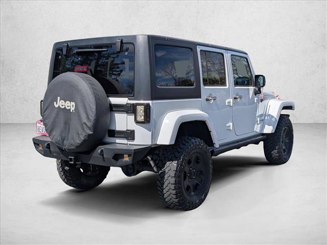 Used 2018 Jeep Wrangler Unlimited Sahara w/ Trailer Tow Group AWD/4WD image 5