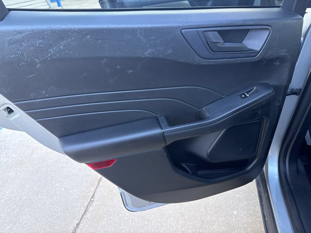 Used 2023 Ford Escape Active AWD/4WD image 9