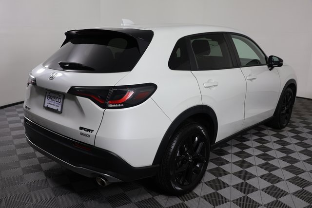 Used 2023 Honda HR-V Sport image 8