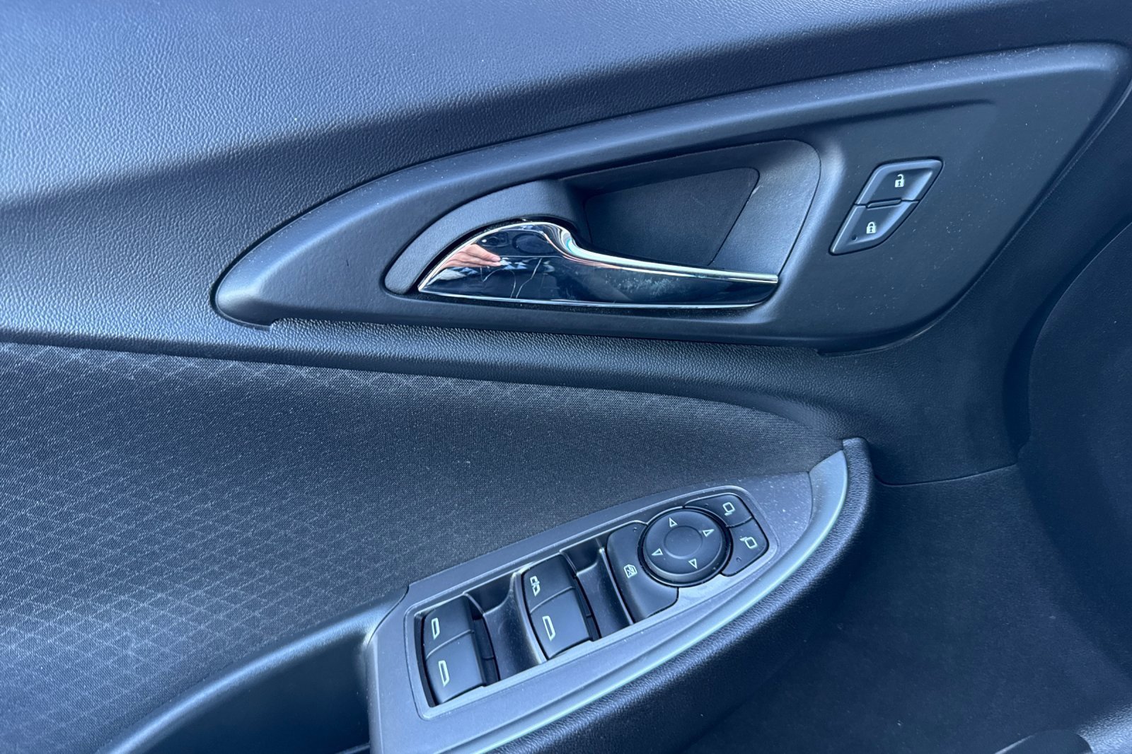 Used 2024 Chevrolet Malibu LT image 12