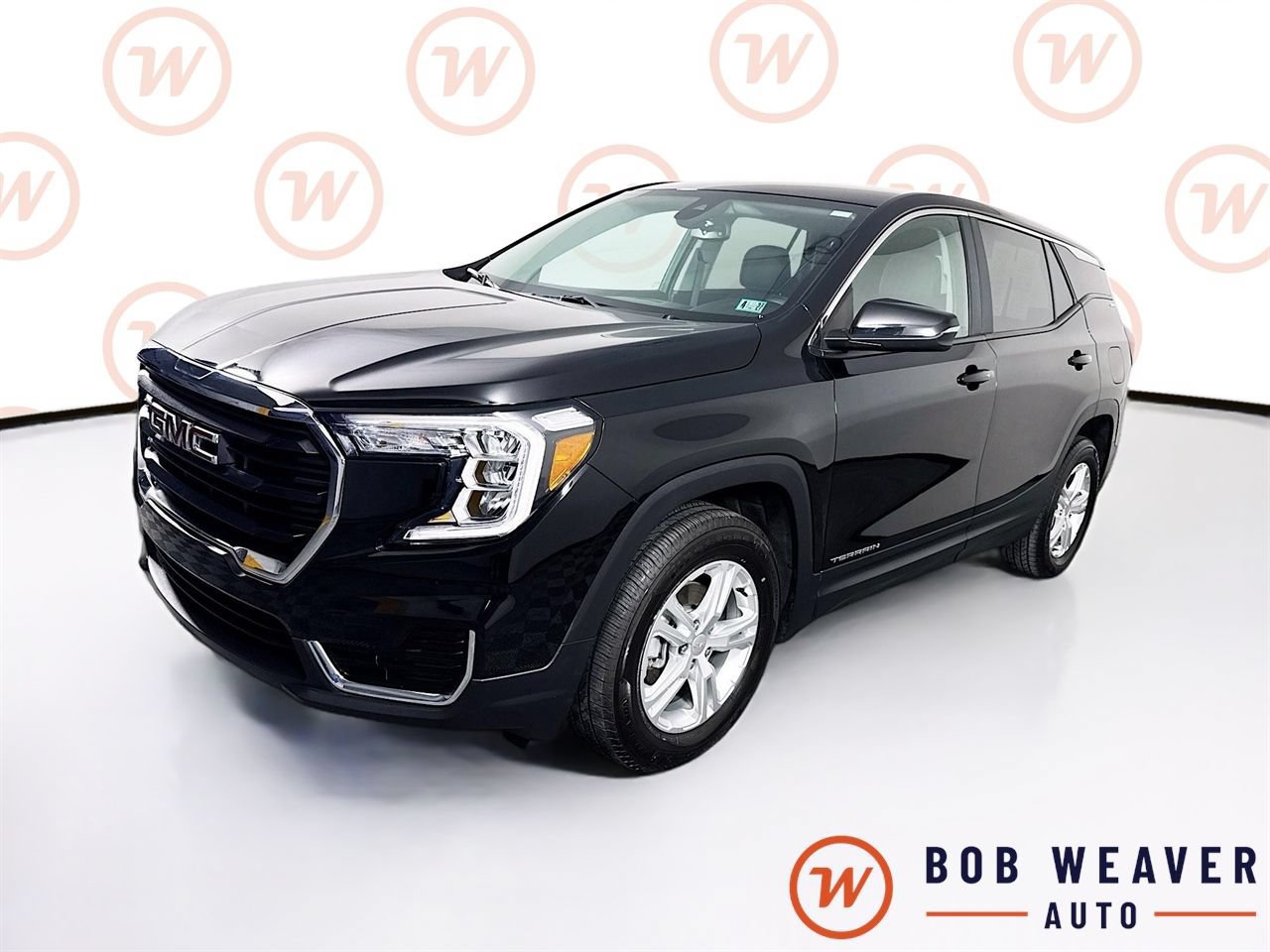 Used 2022 GMC Terrain SLE AWD/4WD image 3