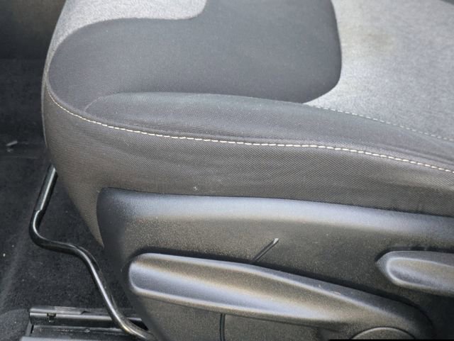 Used 2017 Jeep Cherokee Sport image 23