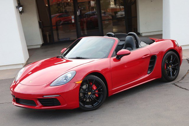 Used 2017 Porsche 718 Boxster S RWD image 4