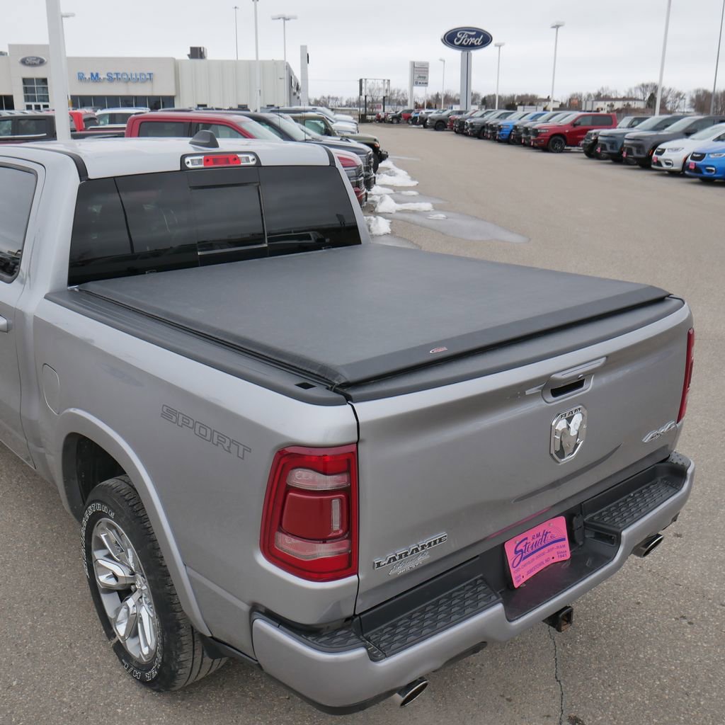 Used 2022 RAM 1500 Laramie w/ Sport Appearance Package image 7