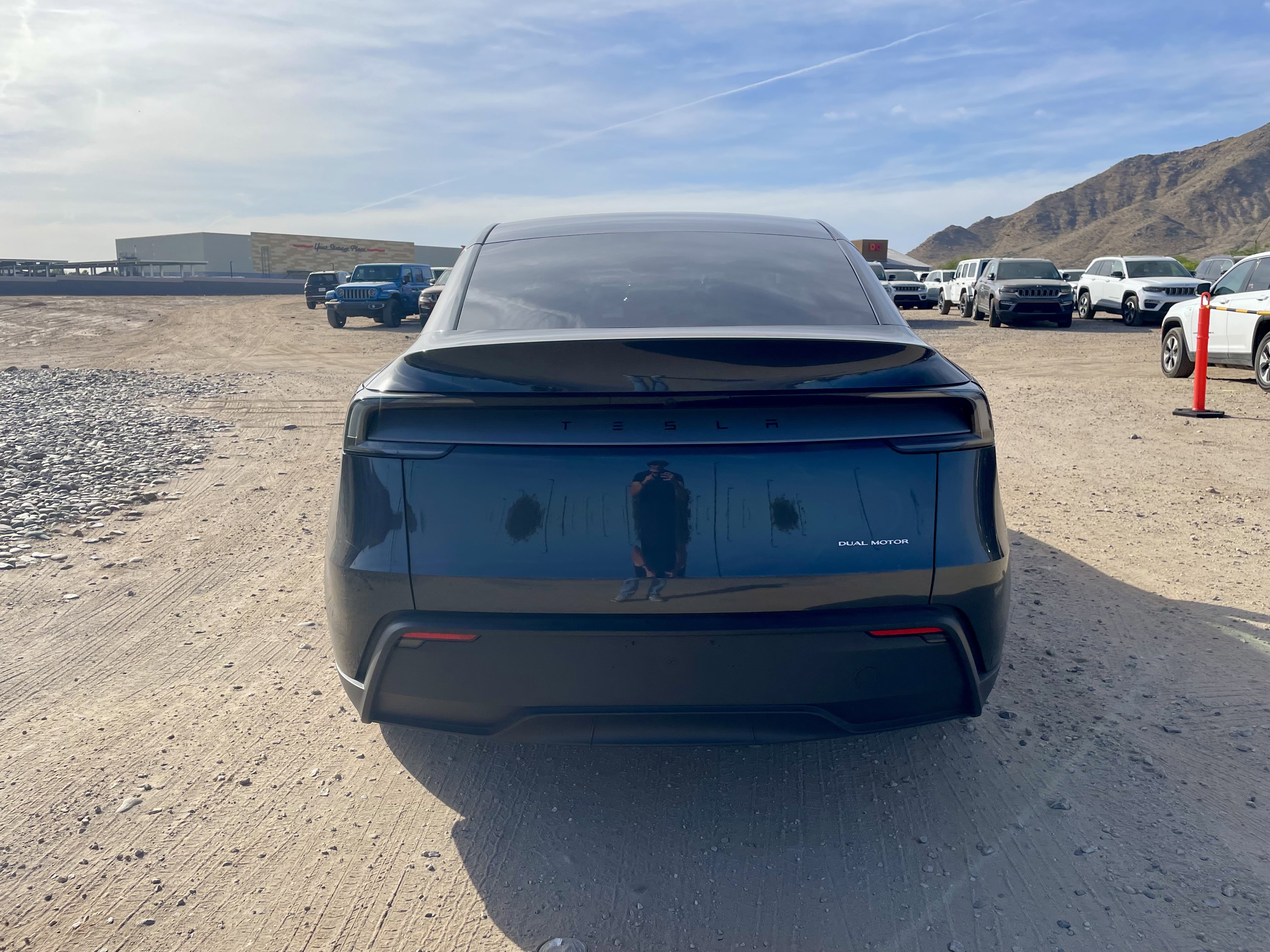 Used 2026 Tesla Model Y Long Range AWD/4WD image 4