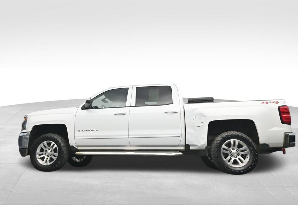 Used 2018 Chevrolet Silverado 1500 LT w/ All Star Edition AWD/4WD image 39