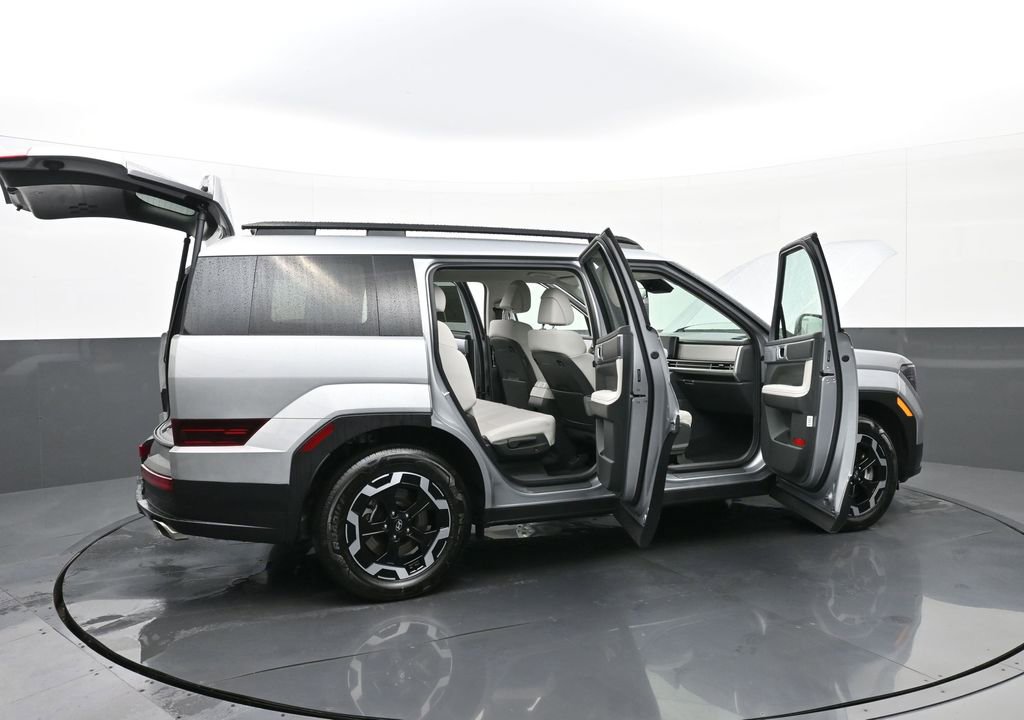 Used 2026 Hyundai Santa Fe SEL FWD image 52