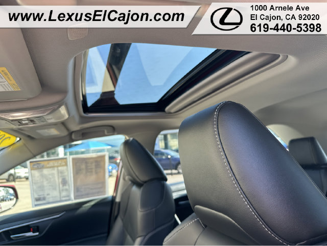 Used 2025 Toyota RAV4 XLE Premium FWD image 16