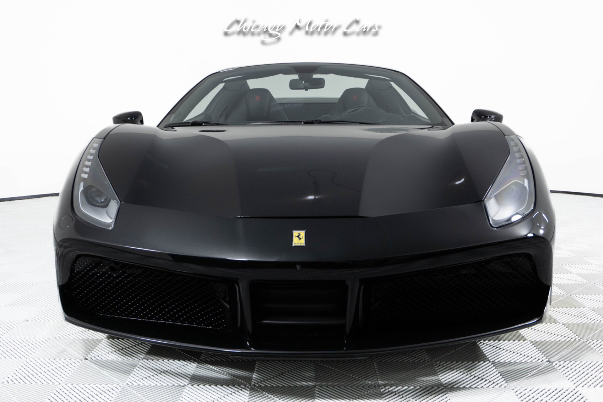 Used 2018 Ferrari 488 Spider RWD image 4