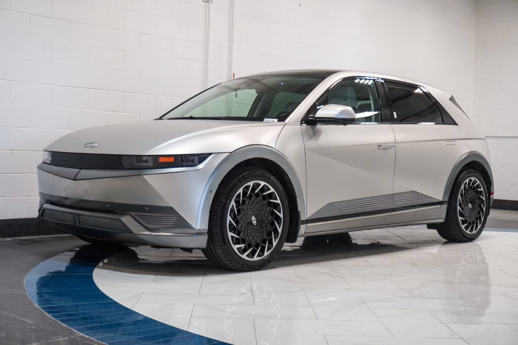Used 2024 Hyundai Ioniq 5 Limited AWD/4WD image 4