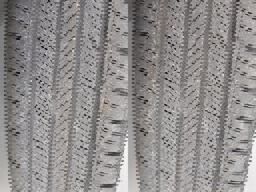 Used 2023 Toyota Highlander Limited image 37