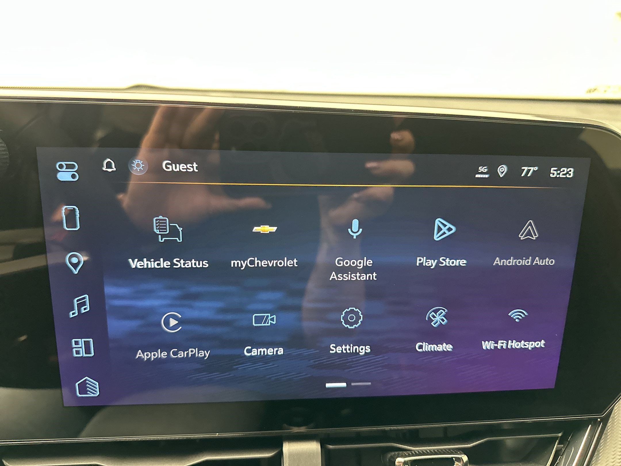 New 2027 Chevrolet Equinox RS w/ LPO, Floor Liner Package AWD/4WD image 20